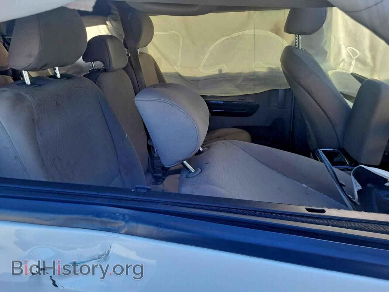 2019 KIA All Models - VIN: KNDMC5C17K6528404 - Фото 11