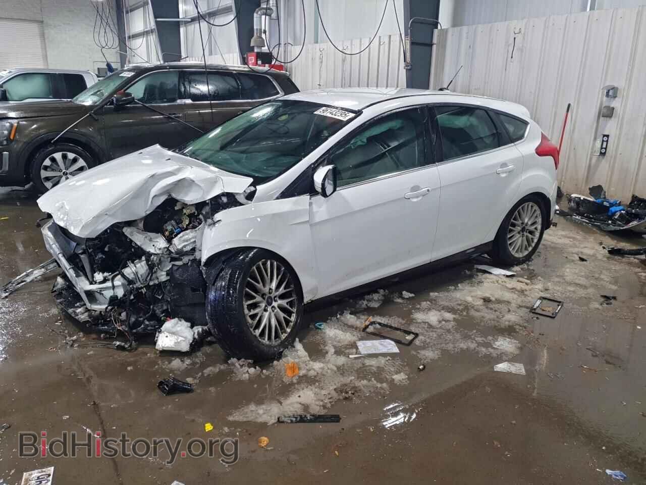 Photo 1FAHP3M2XCL477166 - FORD FOCUS 2012
