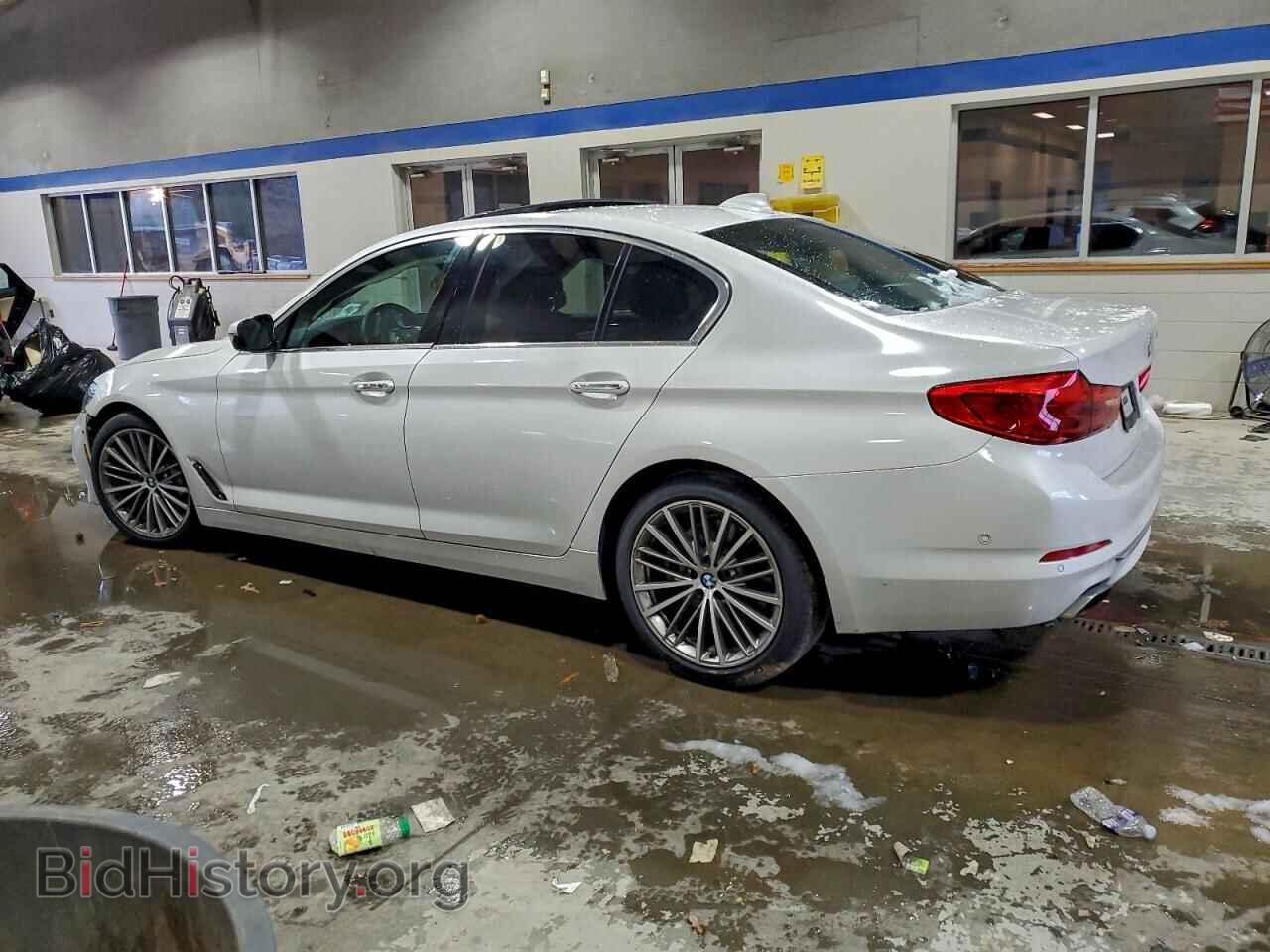 2017 BMW 5 SERIES - VIN: WBAJE5C37HWA92144 - Фото 2