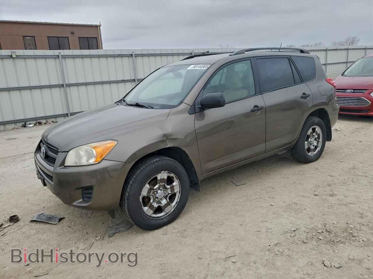 Фотография JTMBF4DVXBD042661 - TOYOTA RAV4 2011