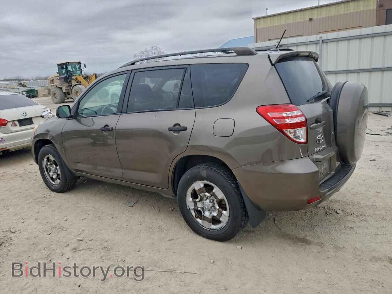 2011 TOYOTA RAV4 - VIN: JTMBF4DVXBD042661 - Фото 2