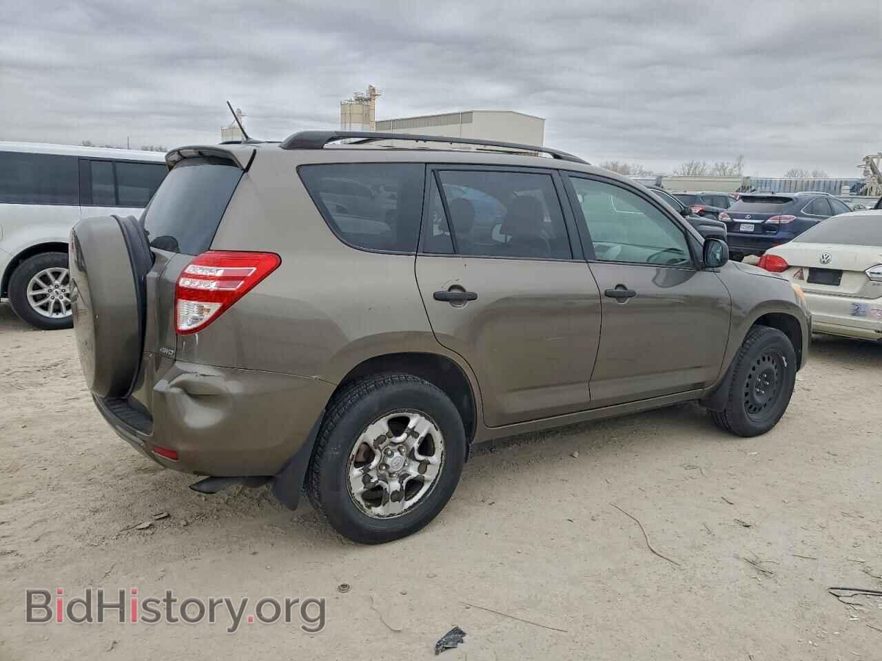 2011 TOYOTA RAV4 - VIN: JTMBF4DVXBD042661 - Фото 3
