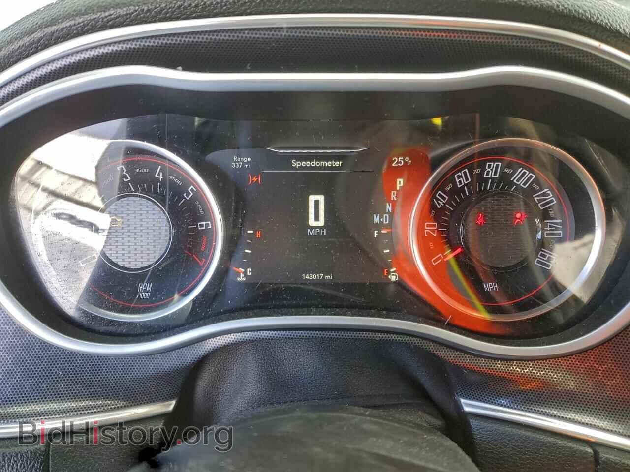 2017 DODGE CHALLENGER - VIN: 2C3CDZGGXHH574643 - Фото 9