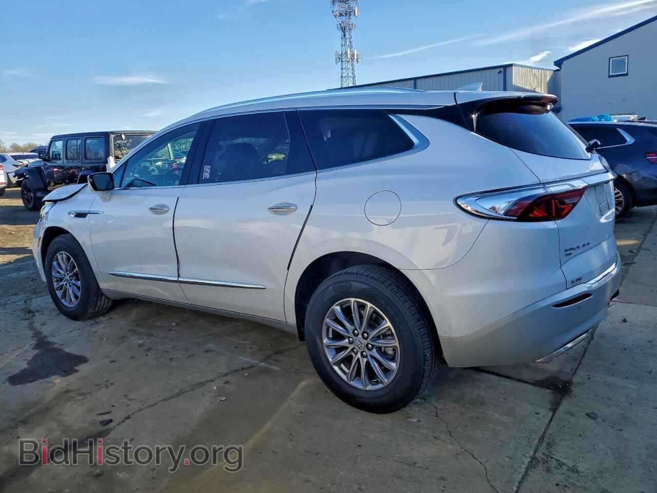 2023 BUICK ENCLAVE - VIN: 5GAEVAKW7PJ264207 - Фото 2