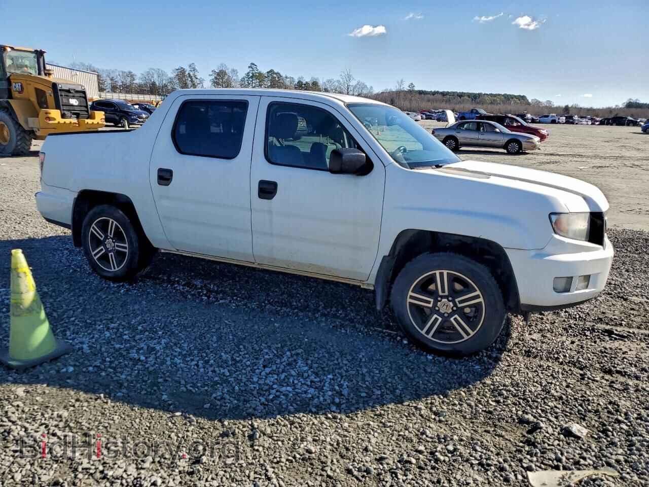 2014 HONDA RIDGELINE - VIN: 5FPYK1F7XEB014270 - Фото 4
