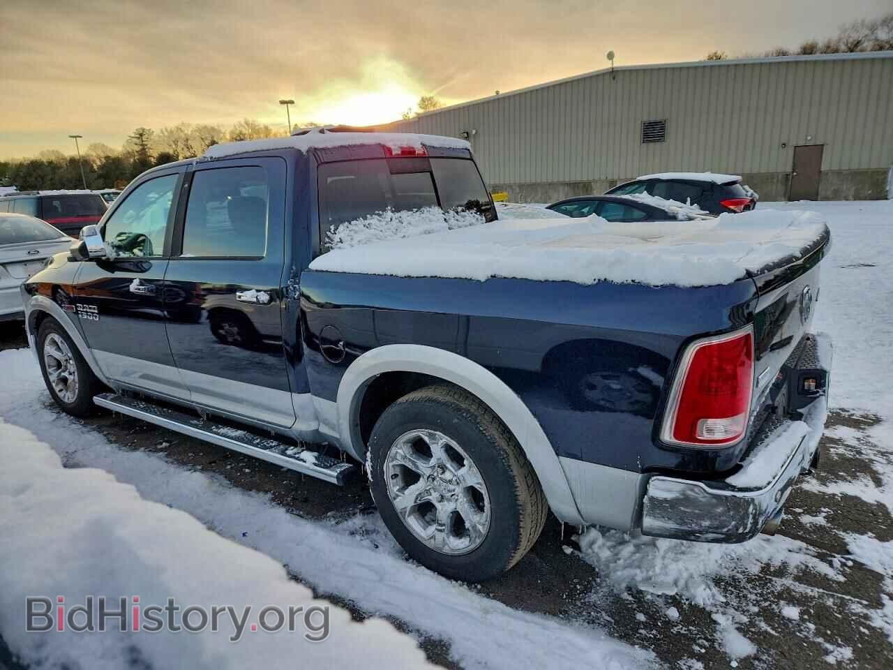 2017 RAM 1500 - VIN: 1C6RR7NM3HS522193 - Фото 2