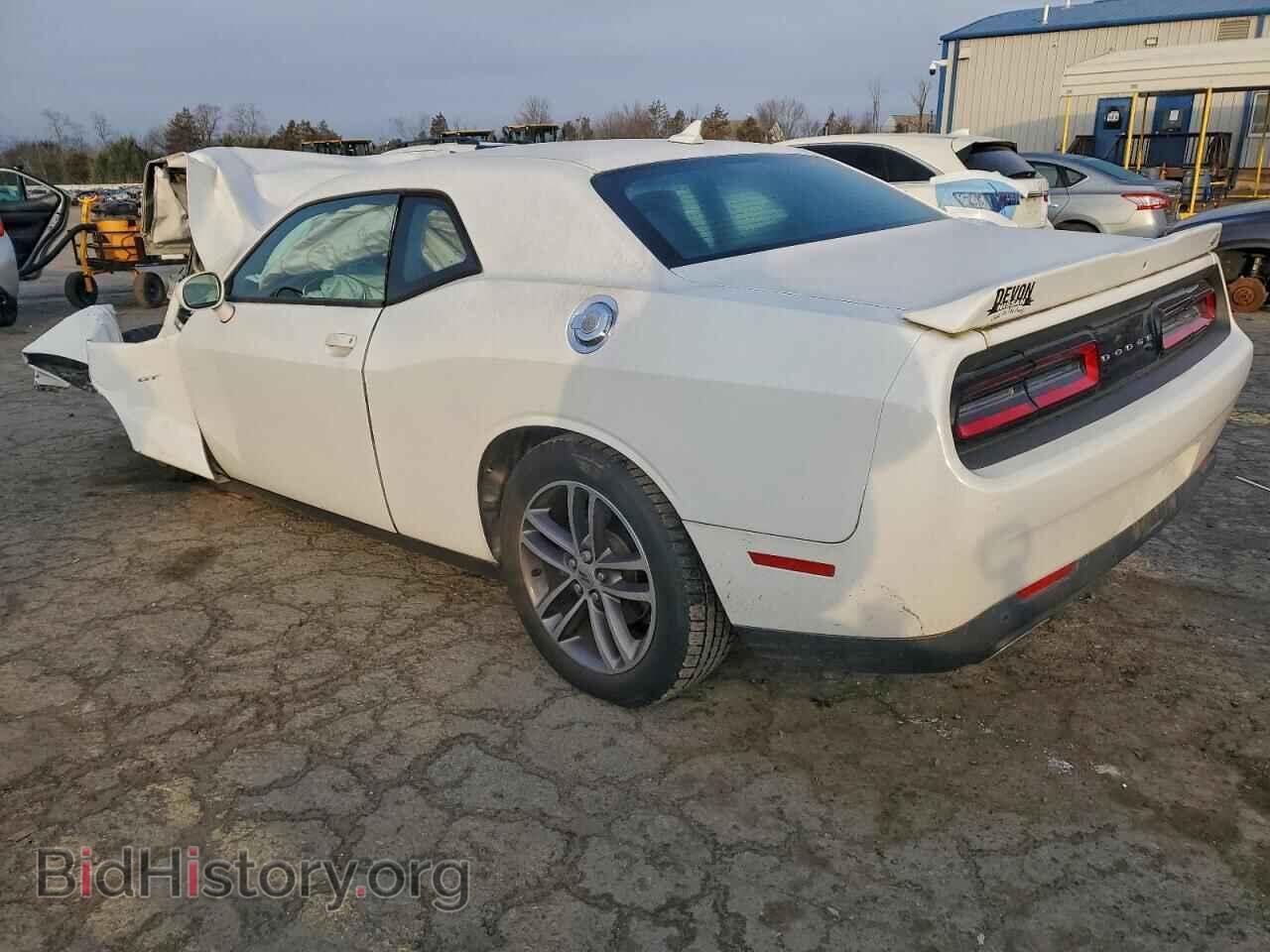 2018 DODGE CHALLENGER - VIN: 2C3CDZGG9JH220117 - Фото 2