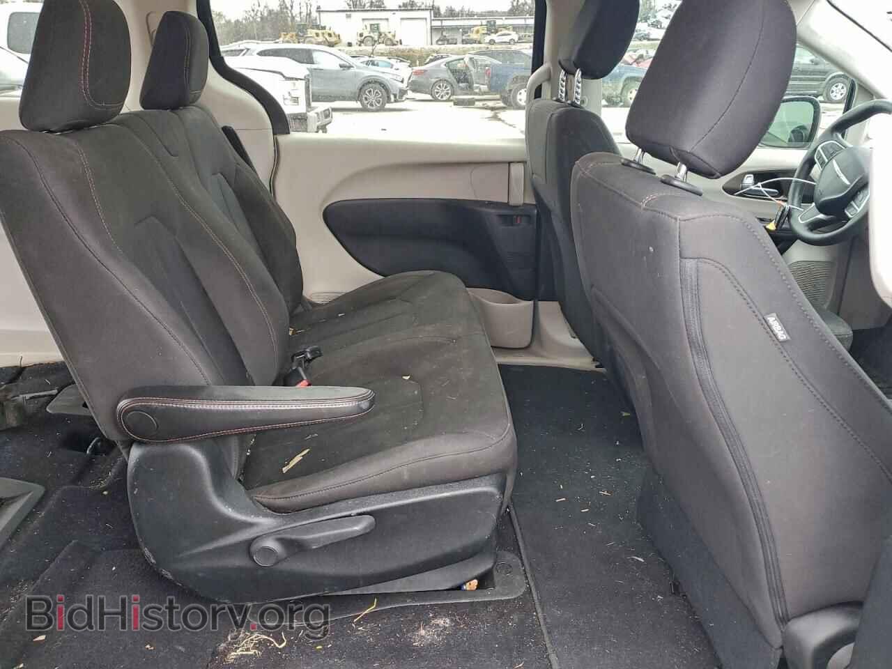 2018 CHRYSLER PACIFICA - VIN: 2C4RC1AG2JR355856 - Фото 11