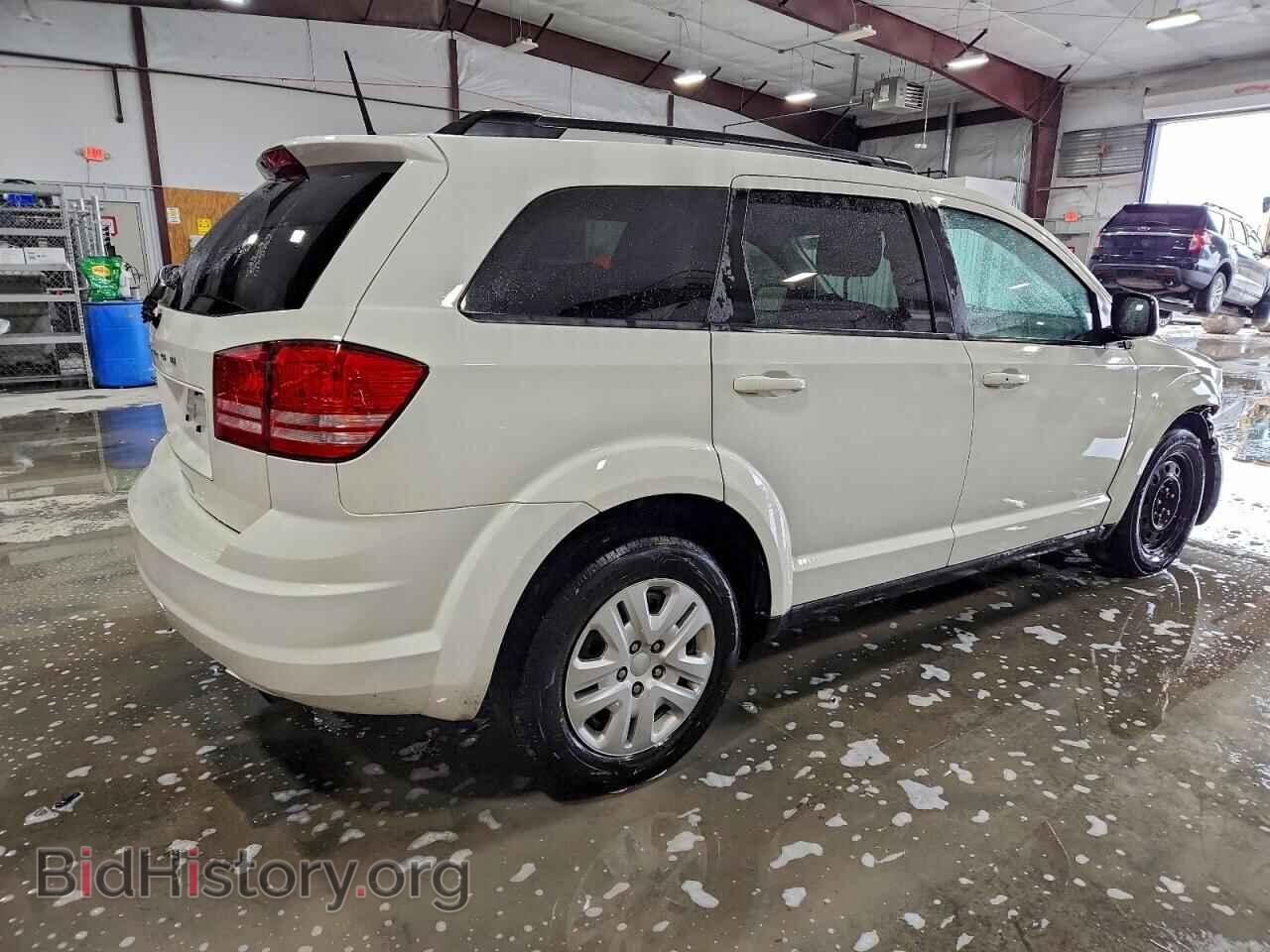 2018 DODGE JOURNEY - VIN: 3C4PDCAB6JT510801 - Фото 3