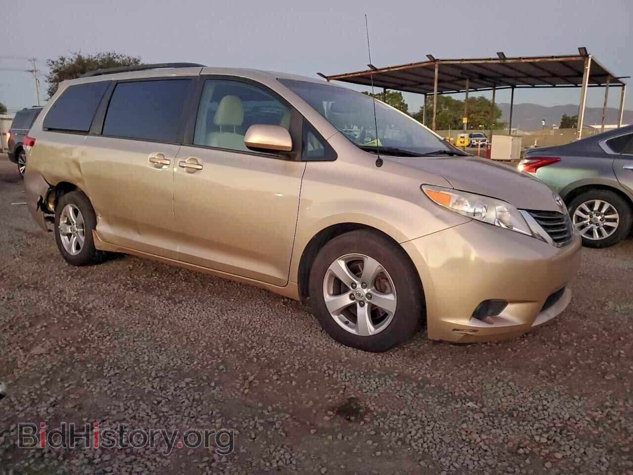2014 TOYOTA All Models - VIN: 5TDKK3DC5ES516948 - Фото 4