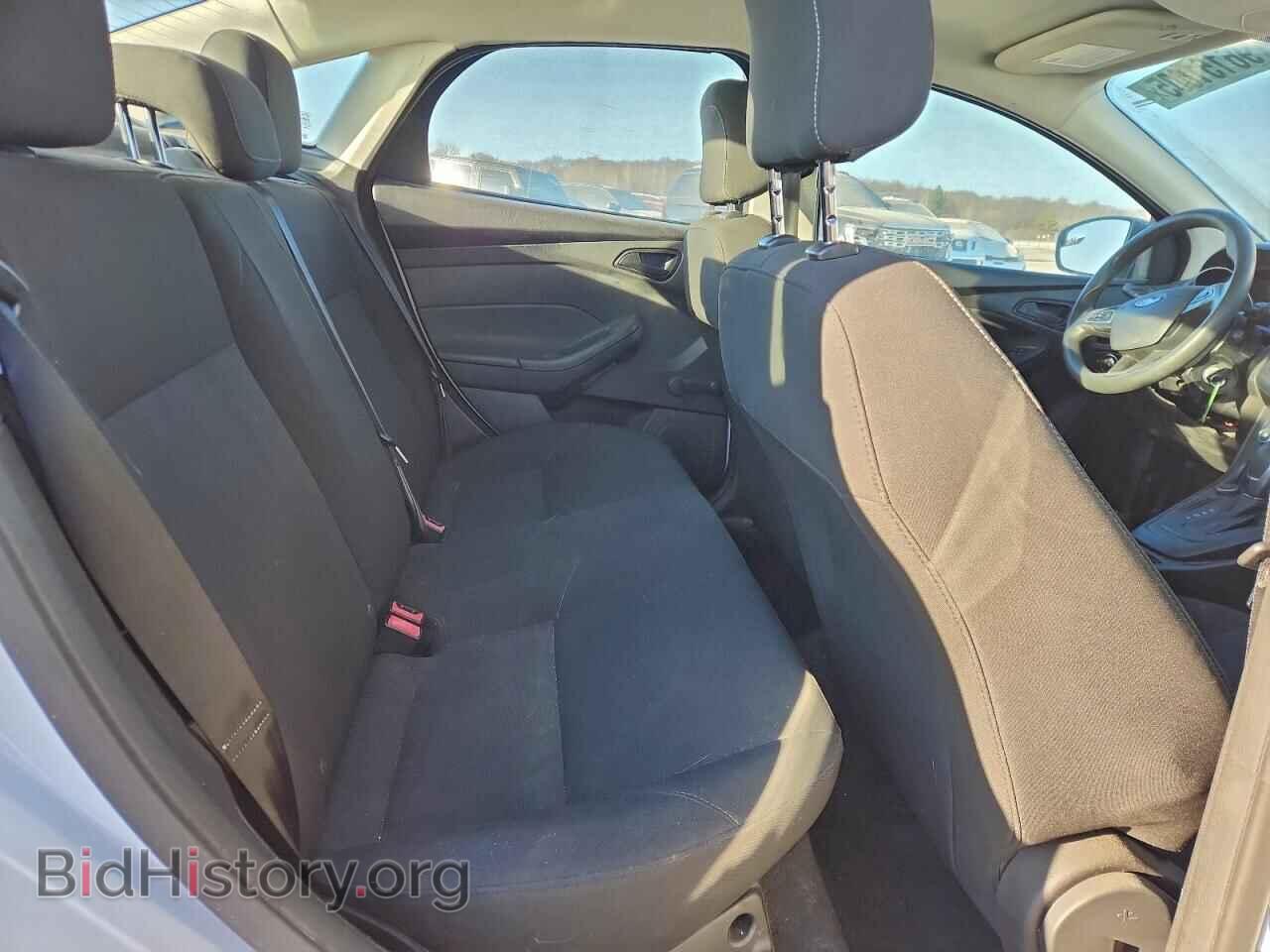 2016 FORD FOCUS - VIN: 1FADP3E24GL264555 - Фото 10