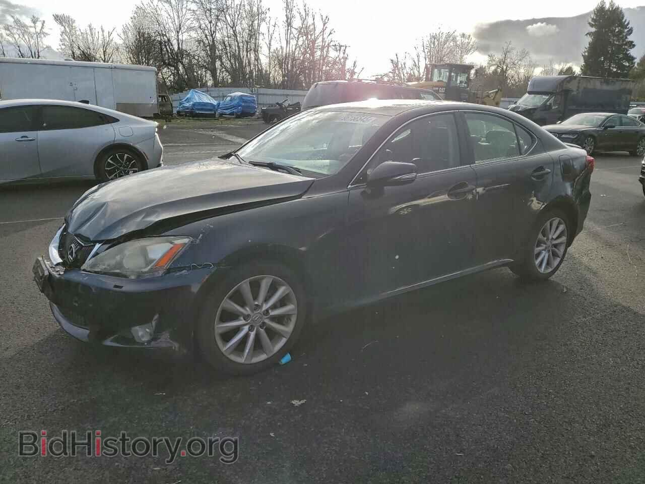 Photo JTHCF5C21A2034698 - LEXUS IS 2010