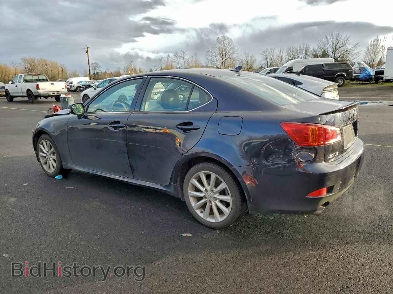 2010 LEXUS IS - VIN: JTHCF5C21A2034698 - Photo 2