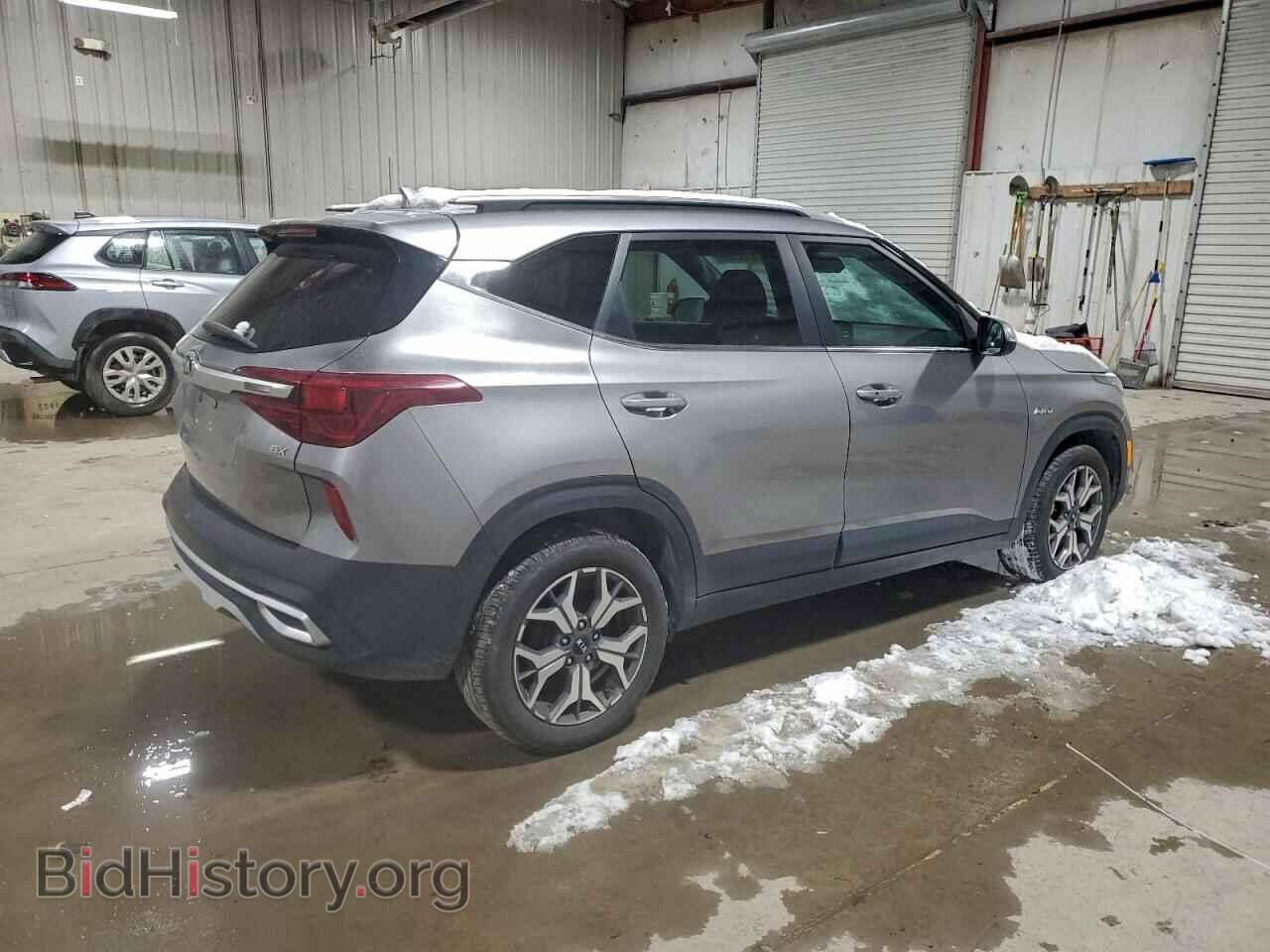 2021 KIA SELTOS - VIN: KNDERCAA4M7122331 - Фото 3