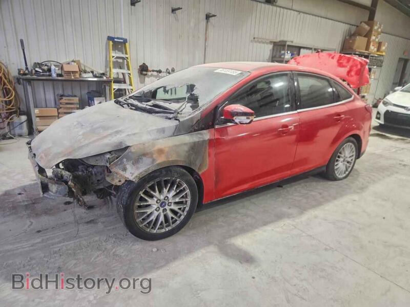 2012 Ford FOCUS SEL (VIN 1FAHP3H23CL245244) — фото 1 из 12, Copart, повреждение: возгорание двигателя