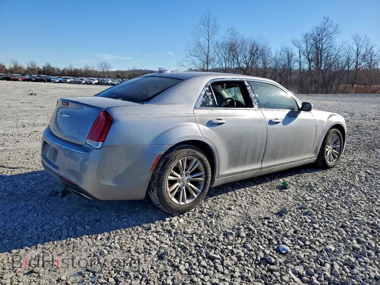 2017 CHRYSLER 300 - VIN: 2C3CCAAG4HH576997 - Фото 3
