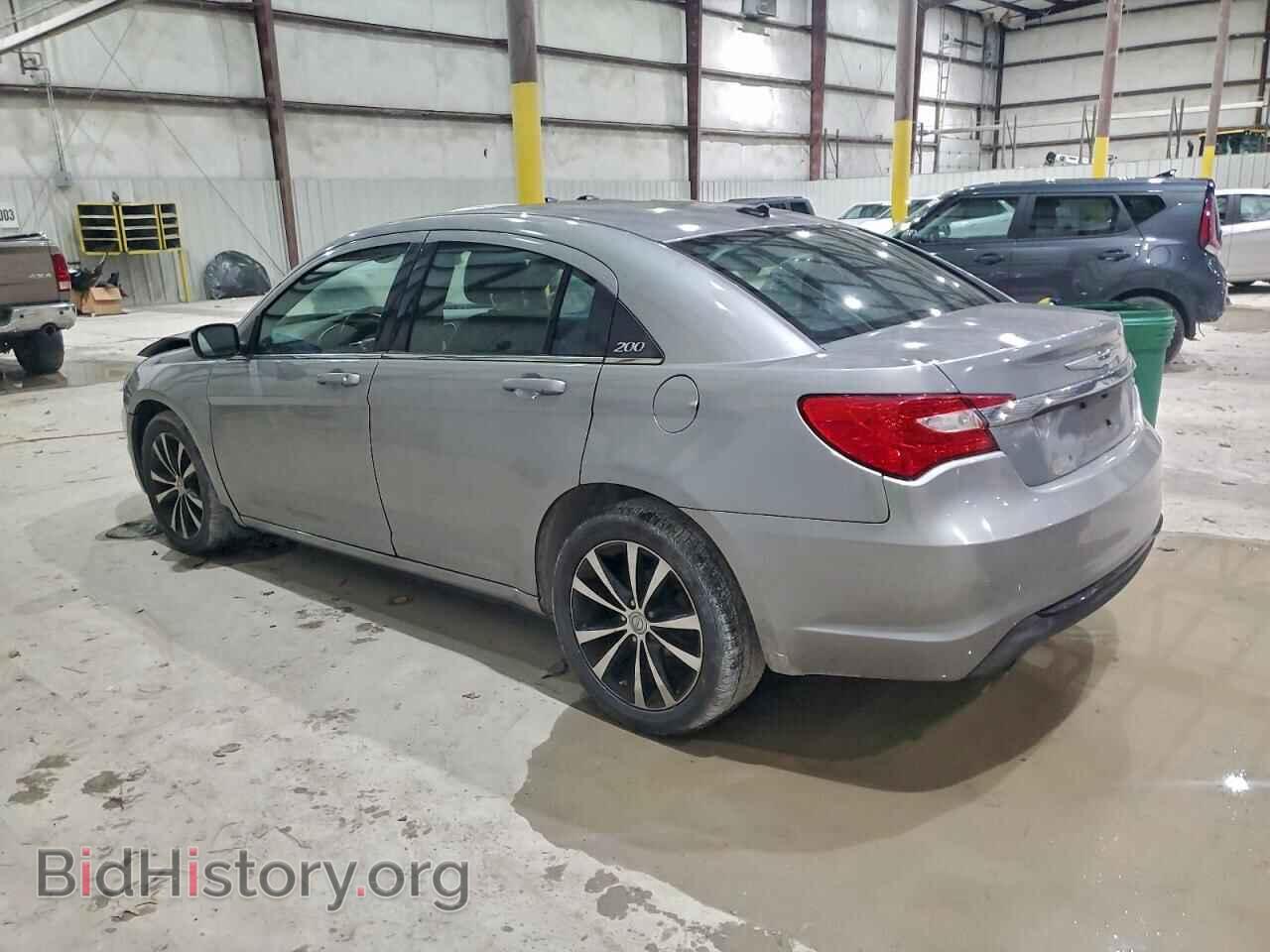 2013 CHRYSLER 200 - VIN: 1C3CCBCG4DN632697 - Photo 2