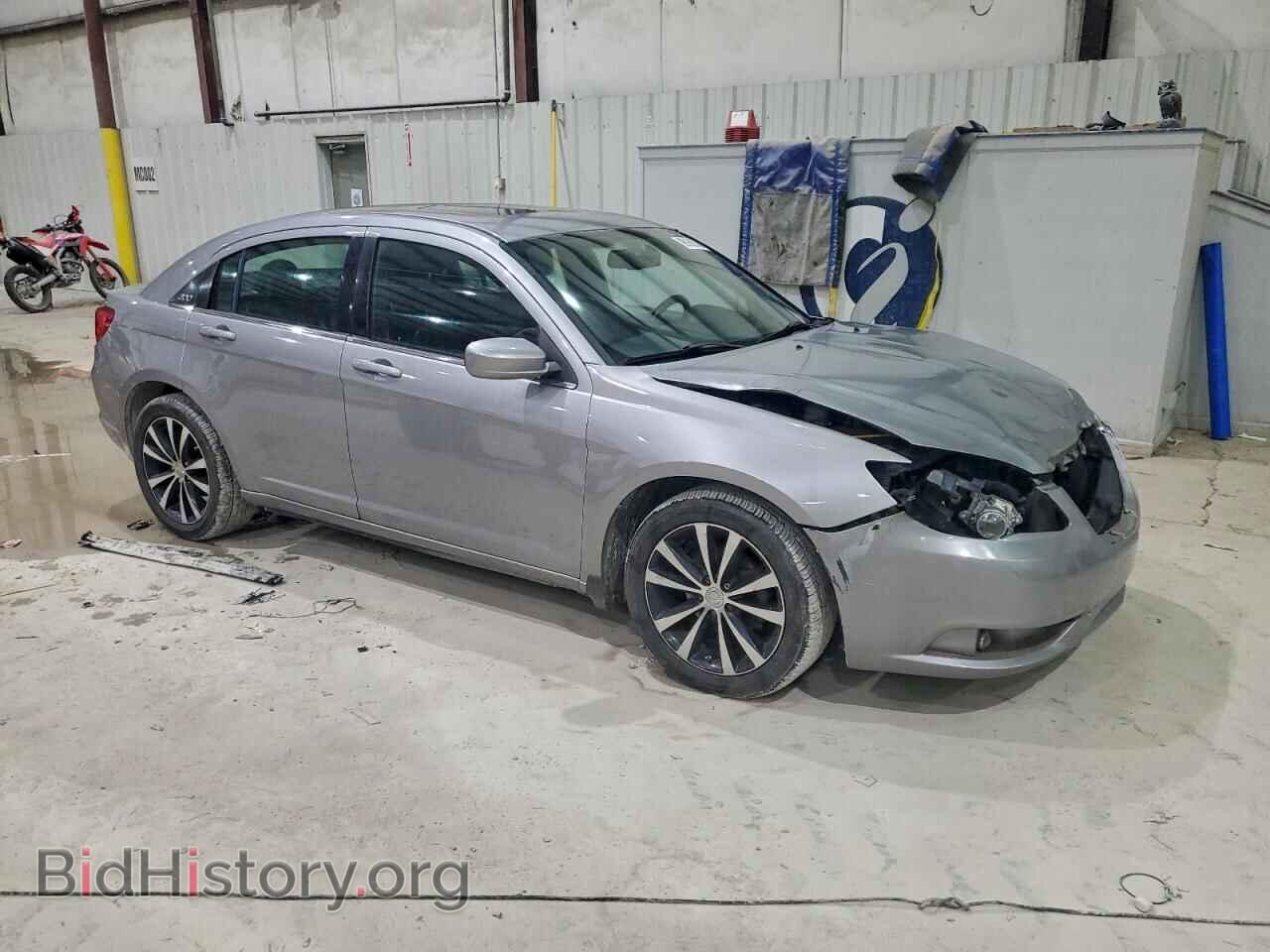 2013 CHRYSLER 200 - VIN: 1C3CCBCG4DN632697 - Photo 4
