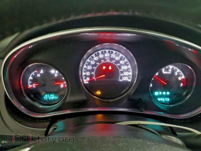 2013 Chrysler 200 (VIN 1C3CCBCG4DN632697) — photo 9 of 14