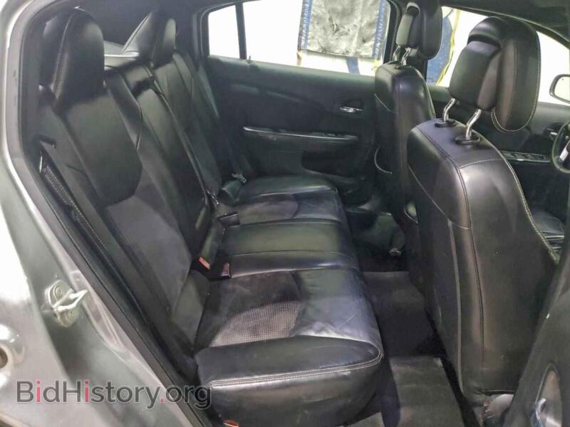 2013 Chrysler 200 (VIN 1C3CCBCG4DN632697) — photo 10 of 14