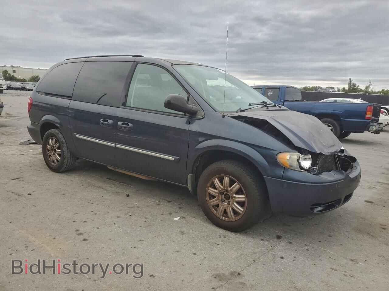 2007 CHRYSLER MINIVAN - VIN: 2A4GP54LX7R243336 - Фото 4