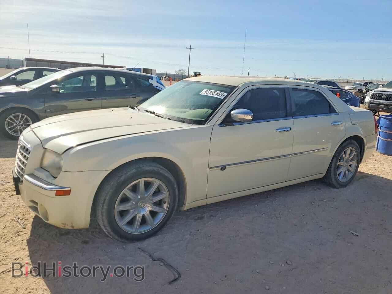 Фотография 2C3KA63H18H334544 - CHRYSLER 300 2008