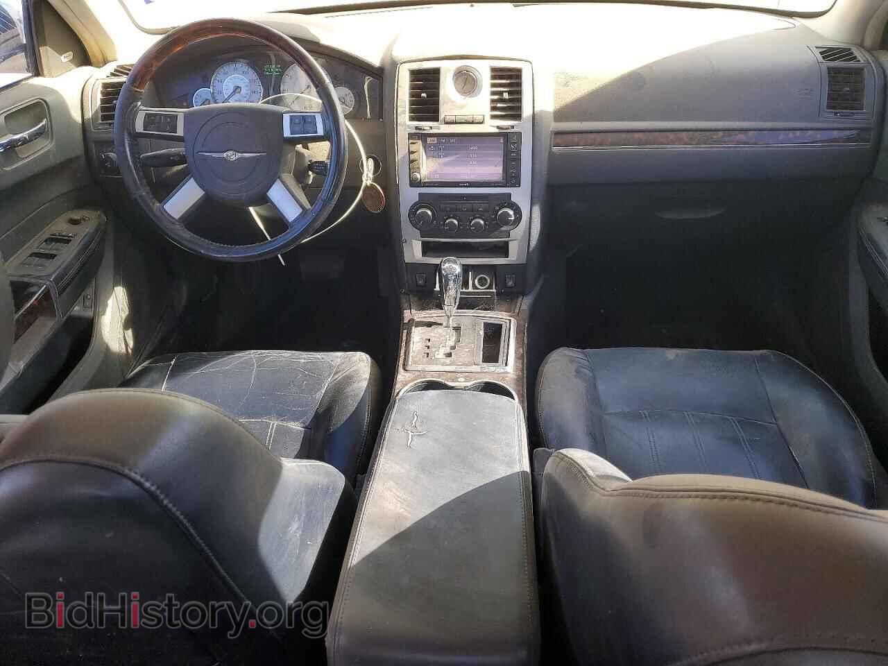 2008 CHRYSLER 300 - VIN: 2C3KA63H18H334544 - Фото 8