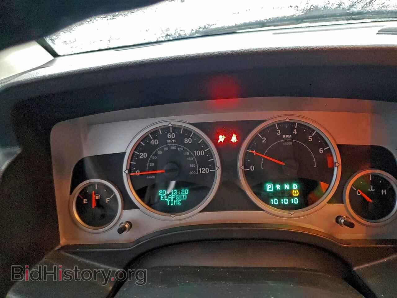 2008 JEEP COMPASS - VIN: 1J8FF57W88D714567 - Фото 9