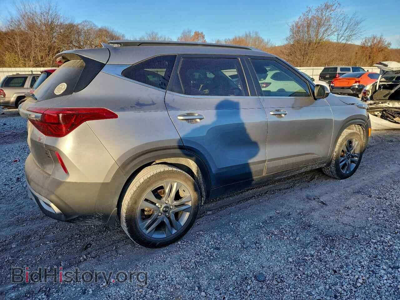 2021 KIA SELTOS - VIN: KNDEU2AA9M7107526 - Фото 3