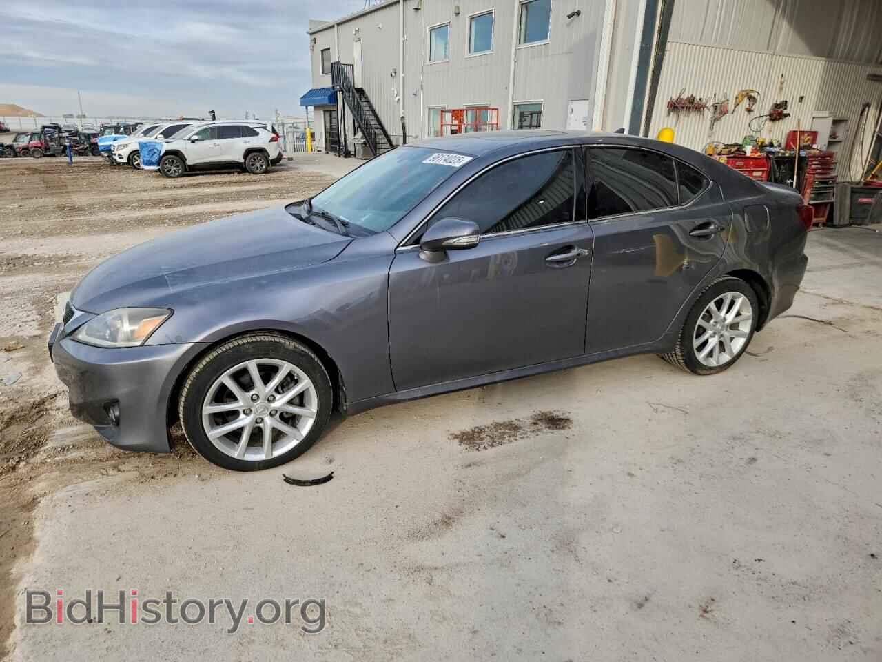 Photo JTHCF5C27C5056884 - LEXUS IS 2012
