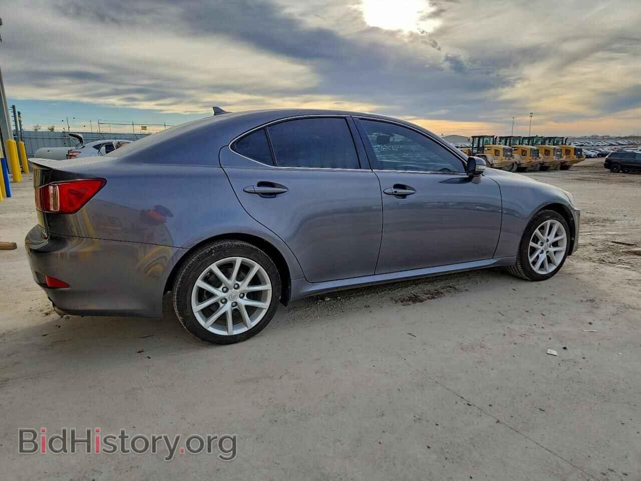 2012 LEXUS IS - VIN: JTHCF5C27C5056884 - Photo 3