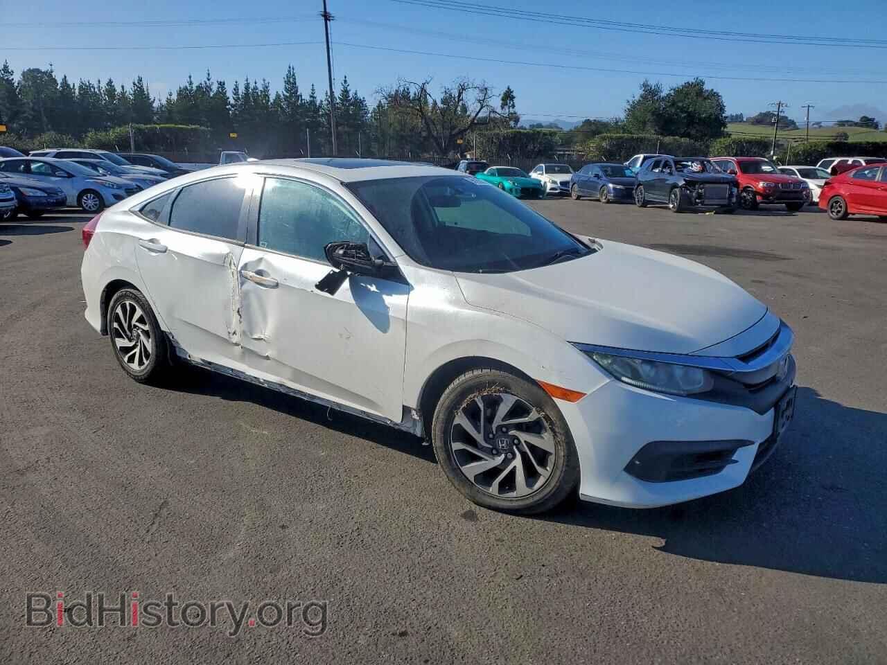2017 HONDA CIVIC - VIN: 19XFC2F79HE220158 - Фото 4