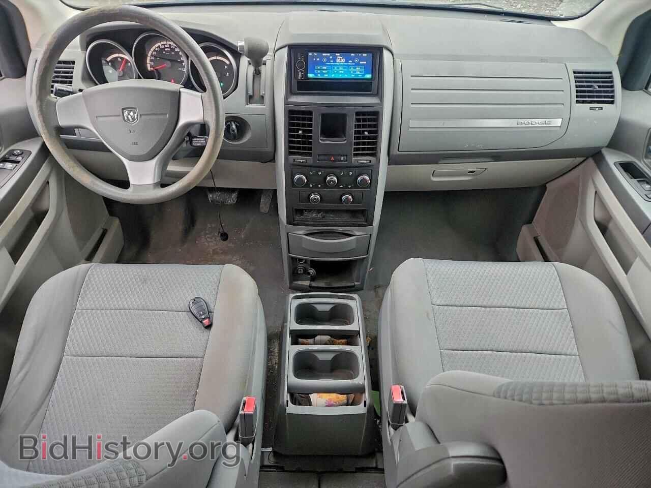 2010 DODGE CARAVAN - VIN: 2D4RN4DE8AR365140 - Photo 8