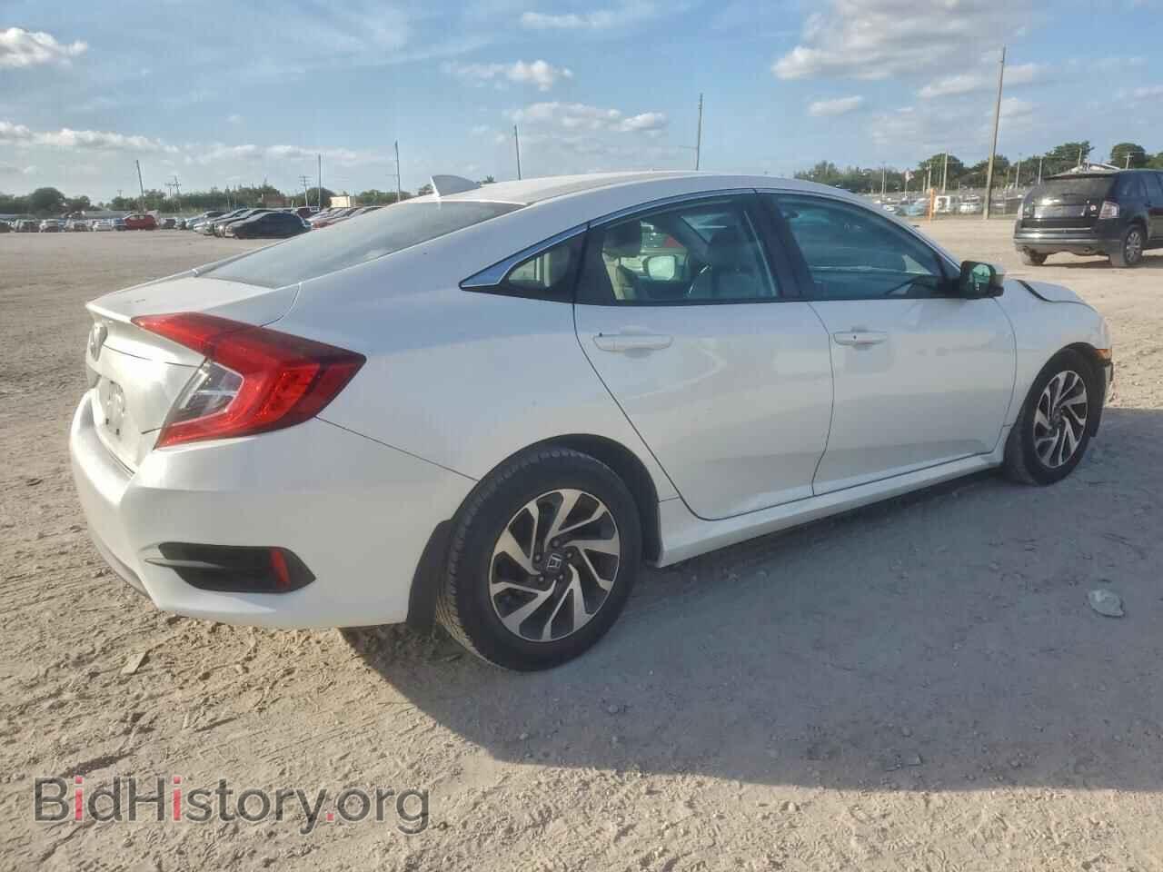 2017 HONDA CIVIC - VIN: 19XFC2F71HE044223 - Фото 3