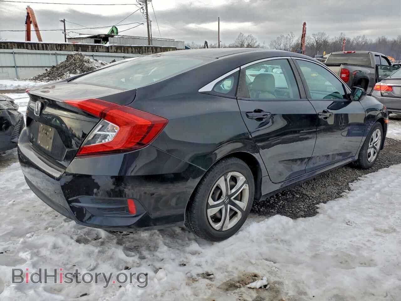 2018 HONDA CIVIC - VIN: 2HGFC2F58JH567572 - Фото 3