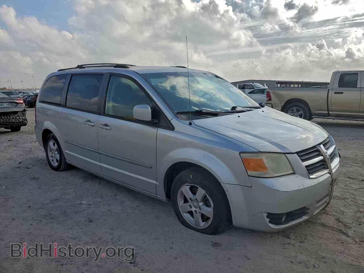 2010 DODGE CARAVAN - VIN: 2D4RN5D1XAR444778 - Photo 4