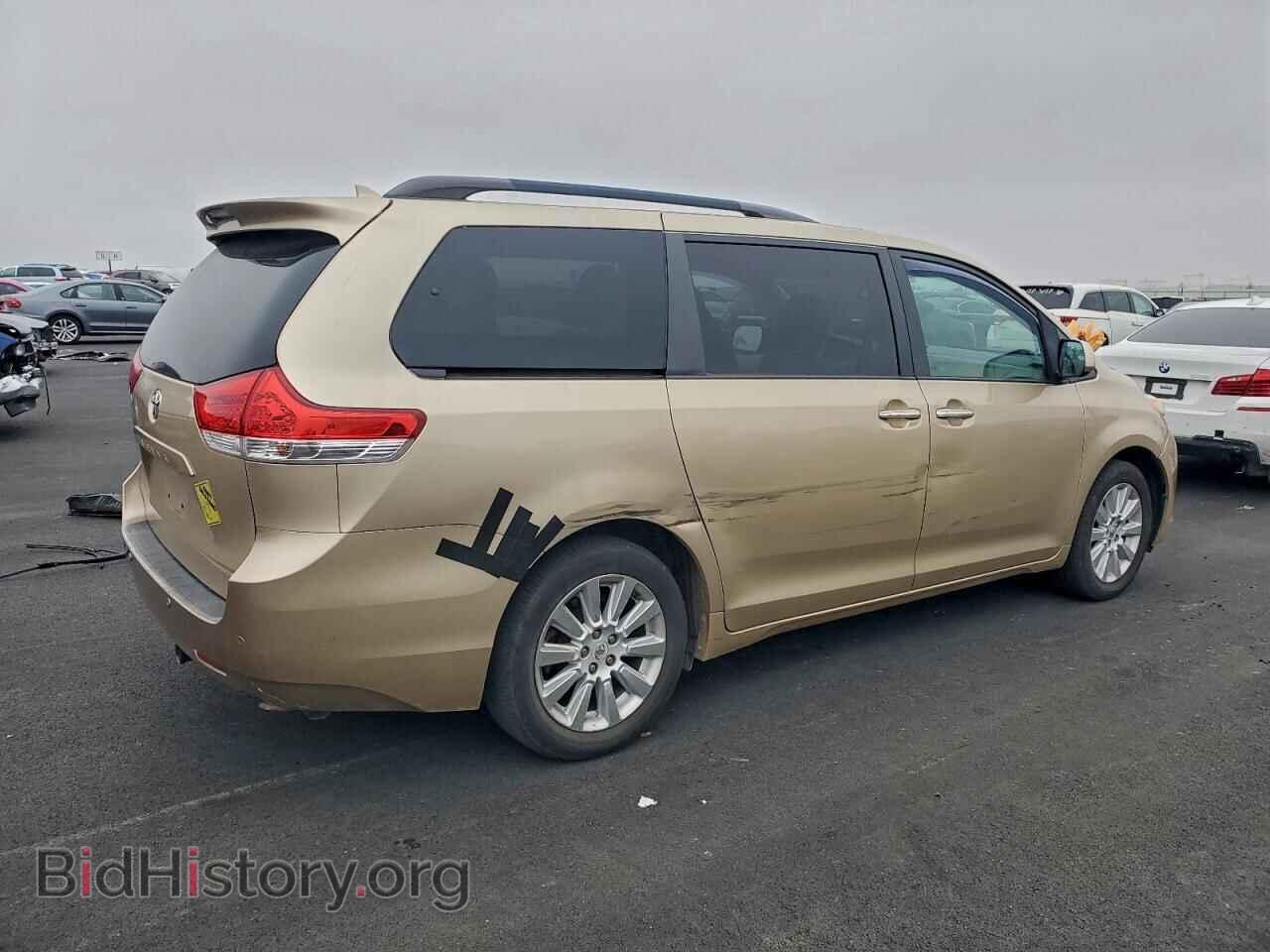 2012 TOYOTA All Models - VIN: 5TDDK3DC7CS032642 - Фото 3