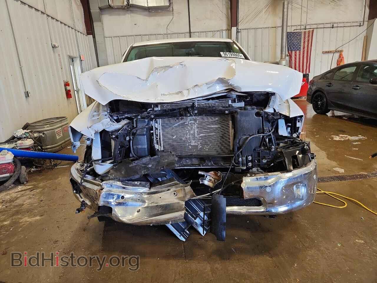 2019 RAM 1500 - VIN: 1C6RR7TT3KS695925 - Photo 5