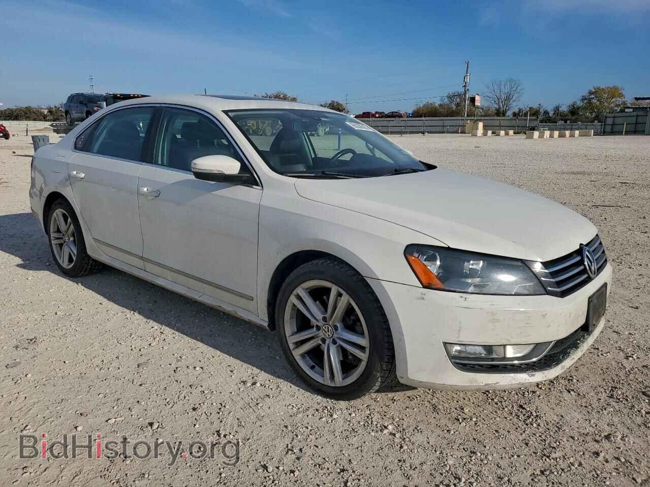 2015 VOLKSWAGEN PASSAT - VIN: 1VWBS7A31FC067344 - Фото 4