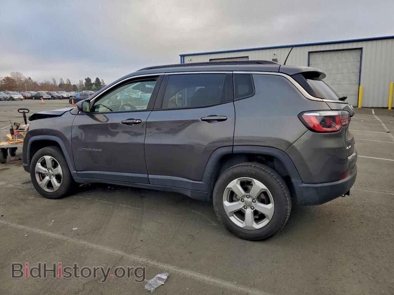2019 JEEP COMPASS - VIN: 3C4NJDBB1KT697127 - Фото 2