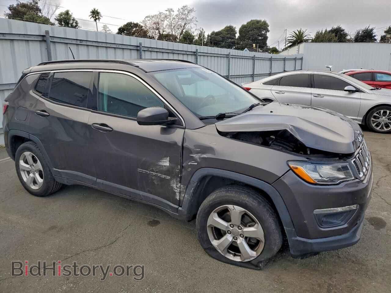 2019 JEEP COMPASS - VIN: 3C4NJDBB1KT697127 - Фото 4