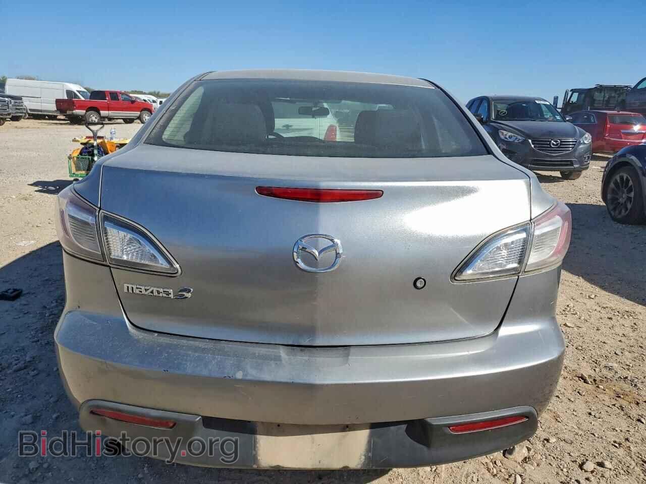 2011 MAZDA 3 - VIN: JM1BL1UF2B1449729 - Фото 6