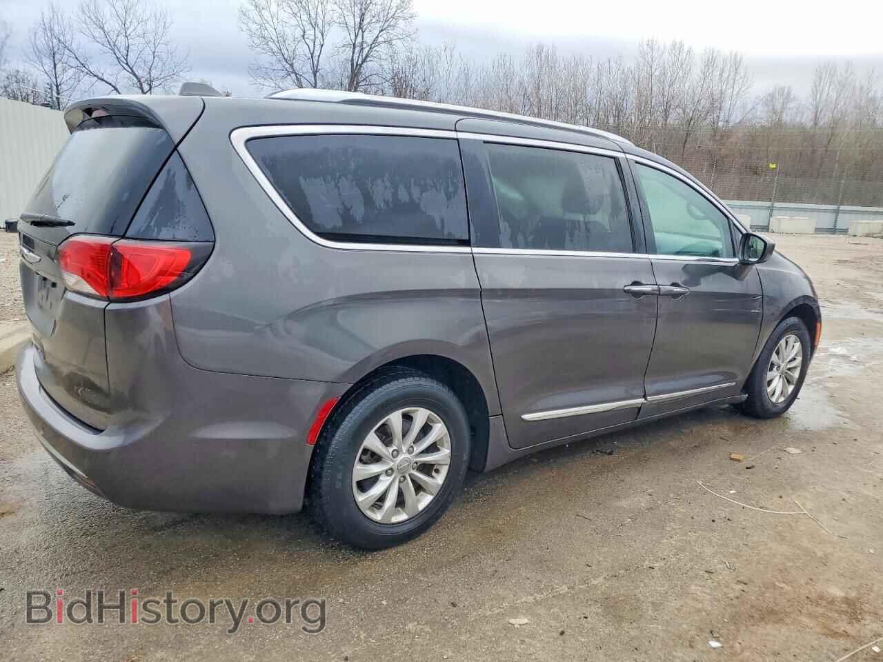 2019 CHRYSLER PACIFICA - VIN: 2C4RC1BG5KR627025 - Photo 3