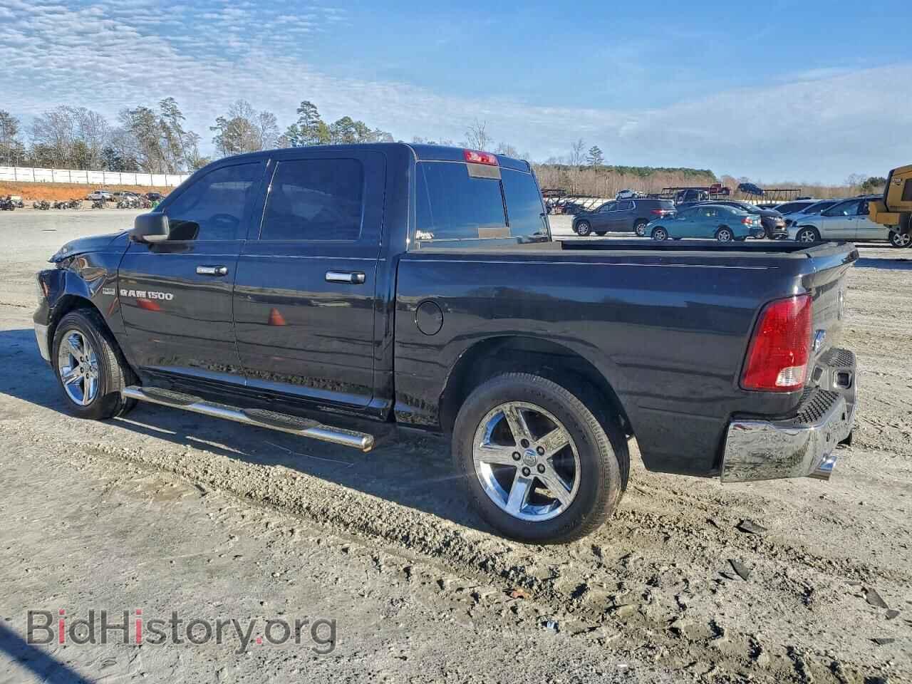 2011 DODGE All Models - VIN: 1D7RB1CT9BS526430 - Фото 2