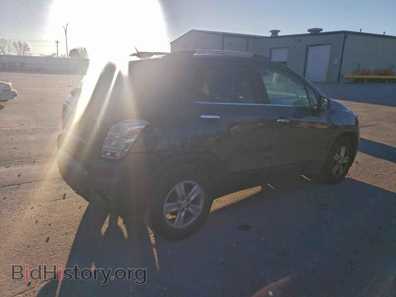 2018 CHEVROLET TRAX - VIN: 3GNCJLSB6JL164794 - Фото 3