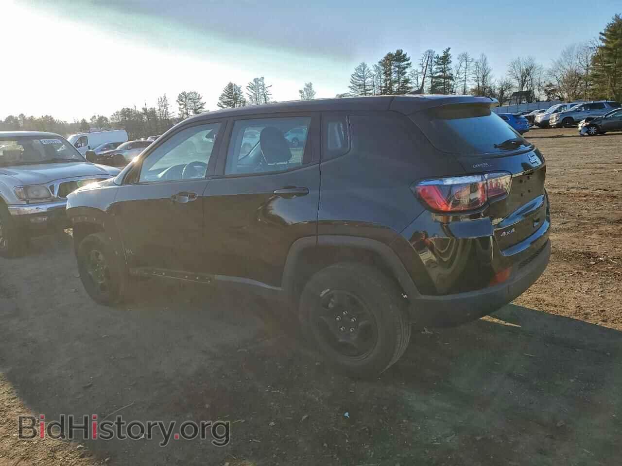 2018 JEEP COMPASS - VIN: 3C4NJDAB9JT423531 - Фото 2