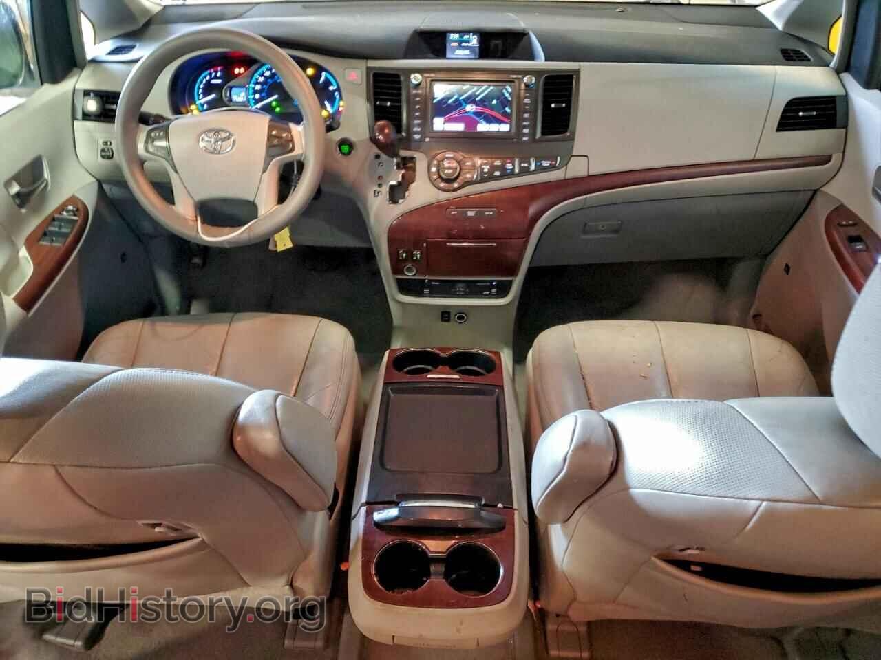 2011 TOYOTA All Models - VIN: 5TDDK3DC8BS016870 - Фото 8