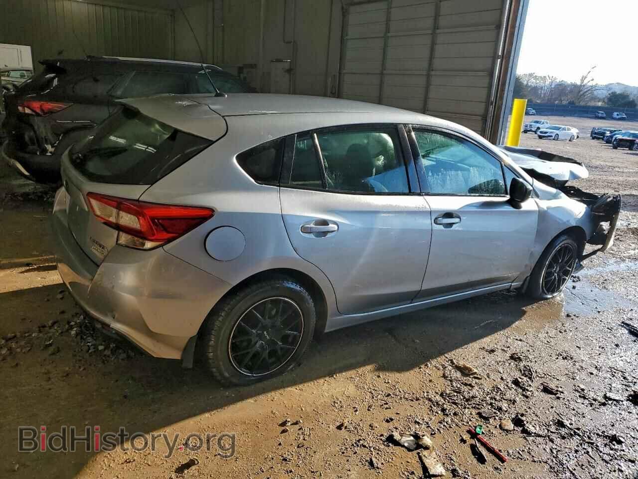 2017 SUBARU IMPREZA - VIN: 4S3GTAA68H3712278 - Фото 3