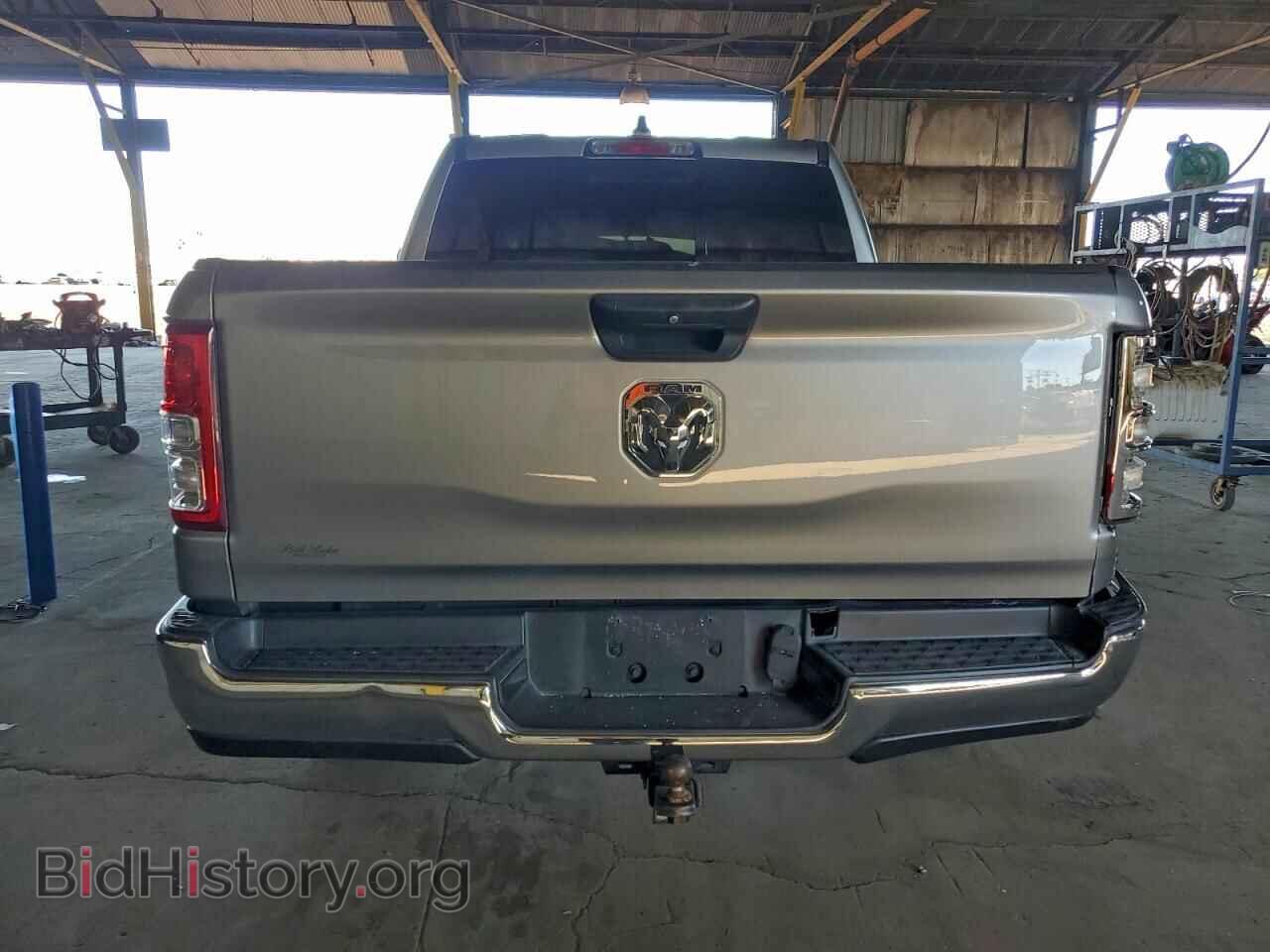 2019 RAM 1500 - VIN: 1C6RREGT2KN604513 - Фото 6