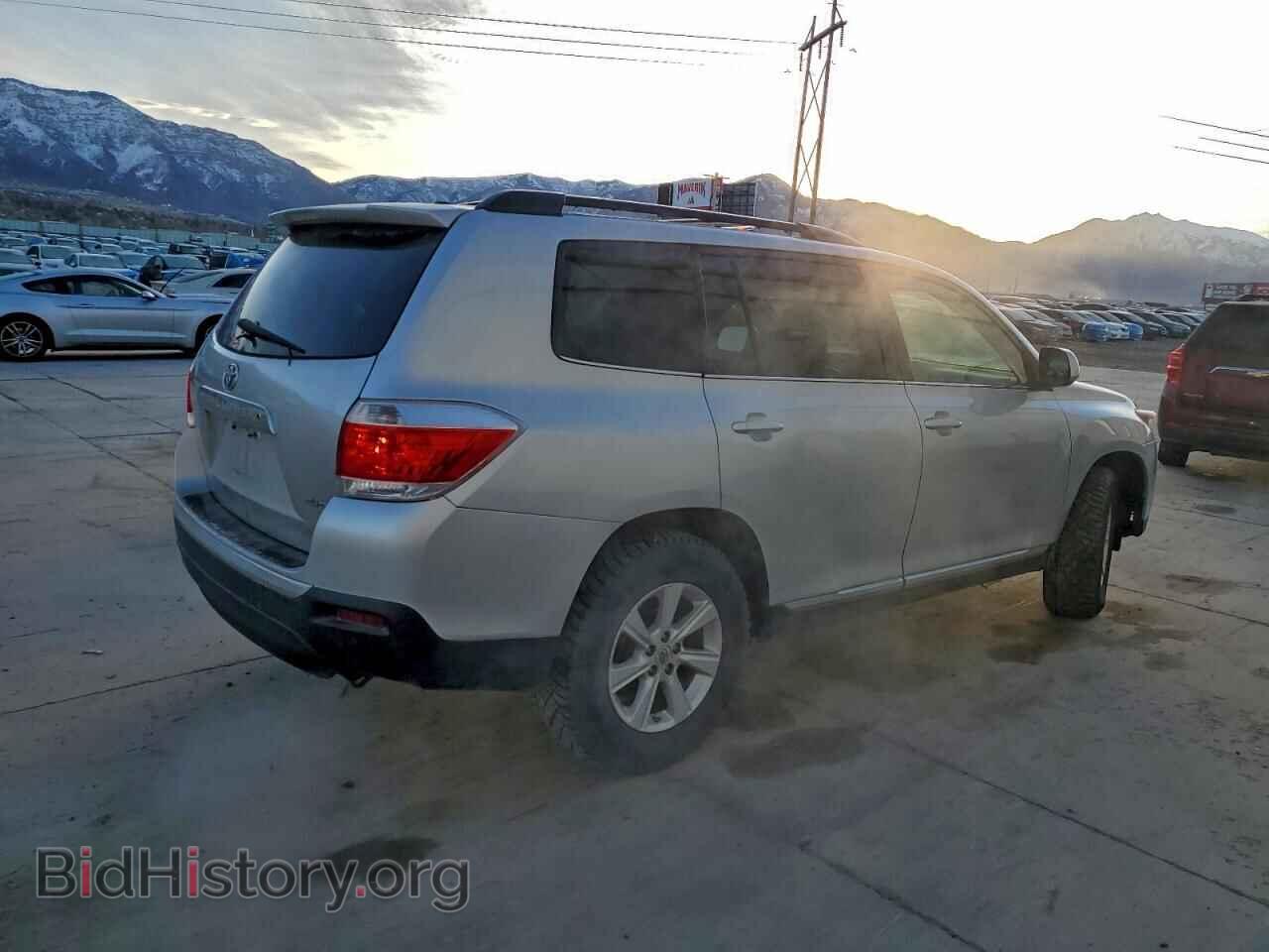 2011 TOYOTA HIGHLANDER - VIN: 5TDBK3EH6BS090838 - Фото 3